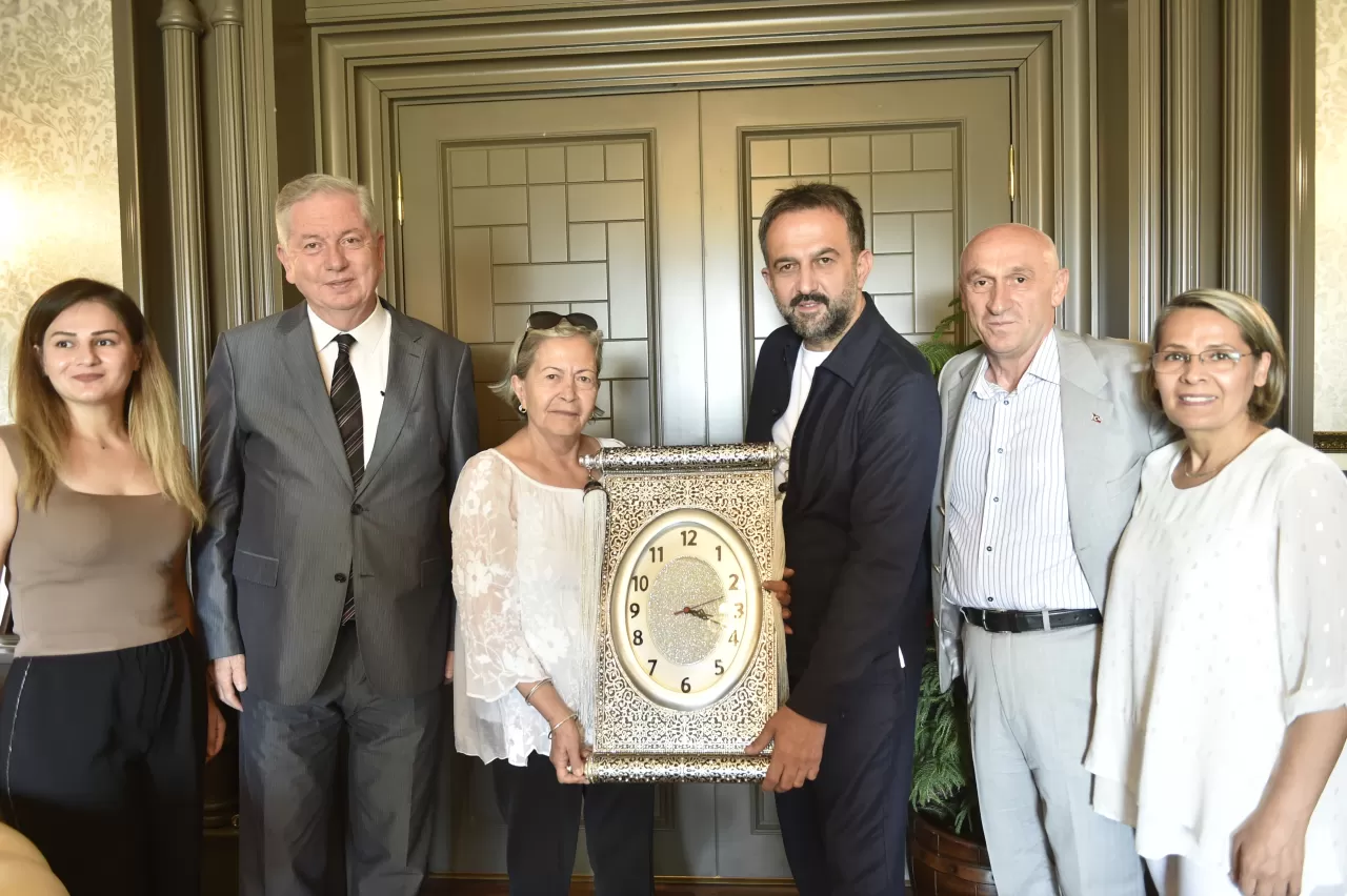 Yüksek İhtisas Üniversitesi Rektörü Prof. Dr. Sunguroğlu’ndan Ankara Kent Konseyi’ne ziyaret - Birlik Haber Ajansı- Türkiye'nin Haber Ağı